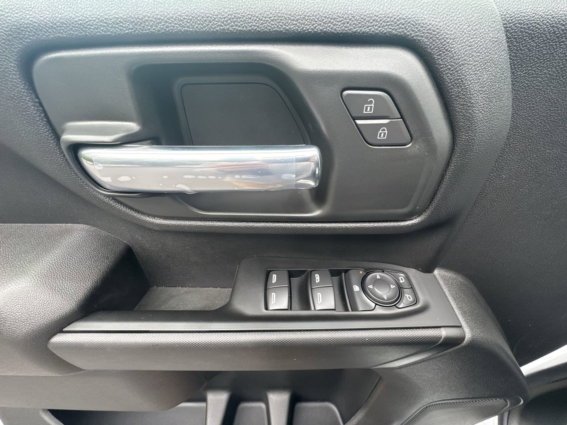 2026 GMC Sierra 3500HD Pro - Photo 15
