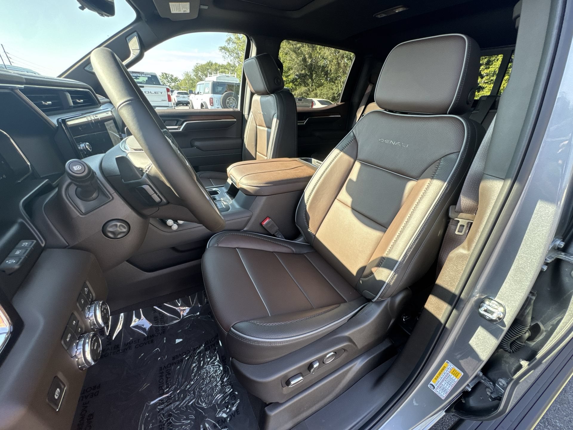 2026 GMC Sierra 1500 Denali - Photo 13