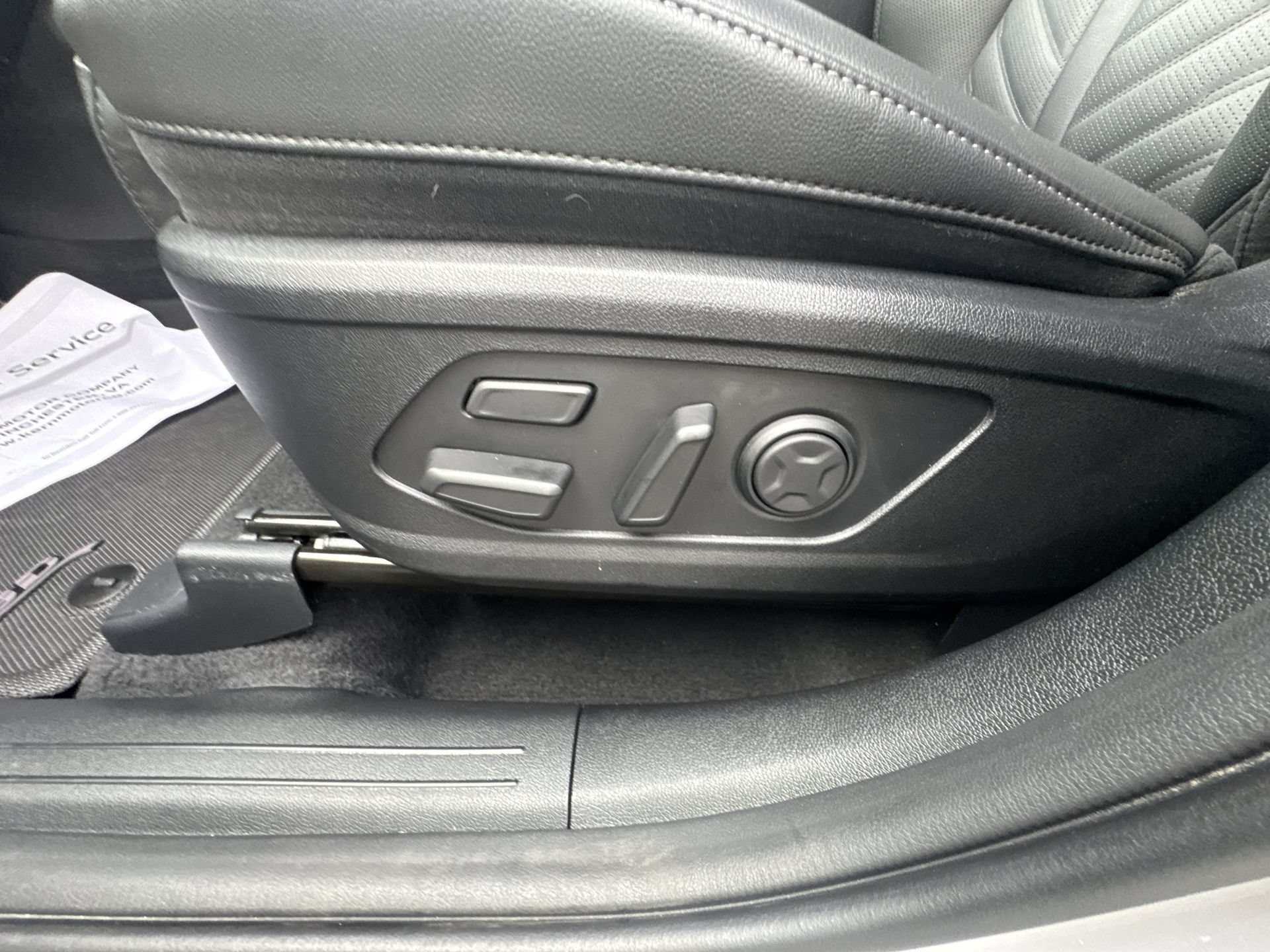 2025 Kia Sorento X-Line SX Prestige - Photo 14
