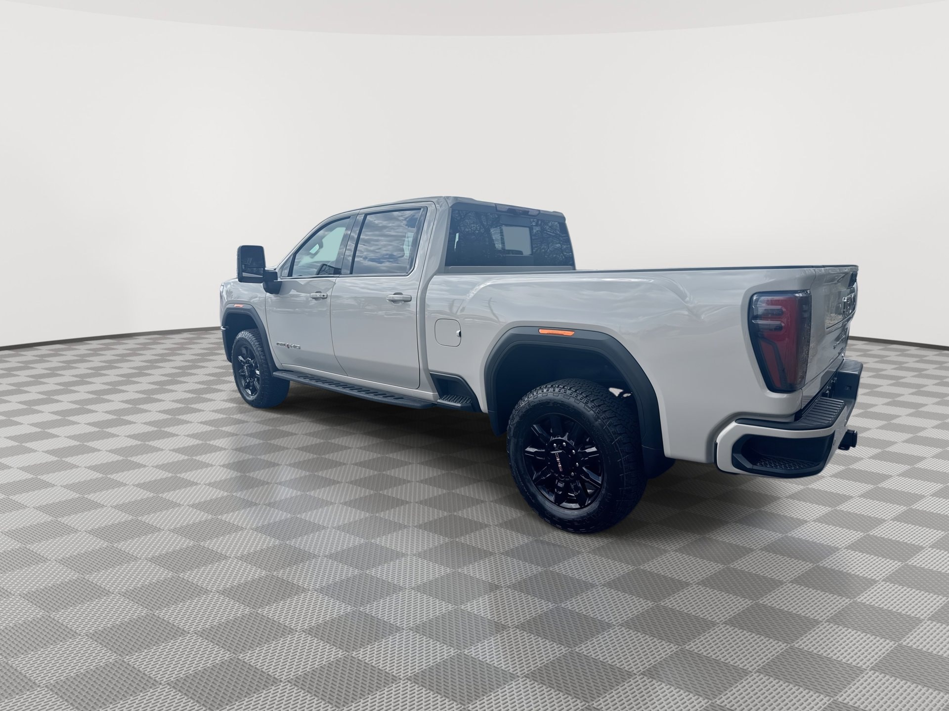 2026 GMC Sierra 2500HD AT4 - Photo 6