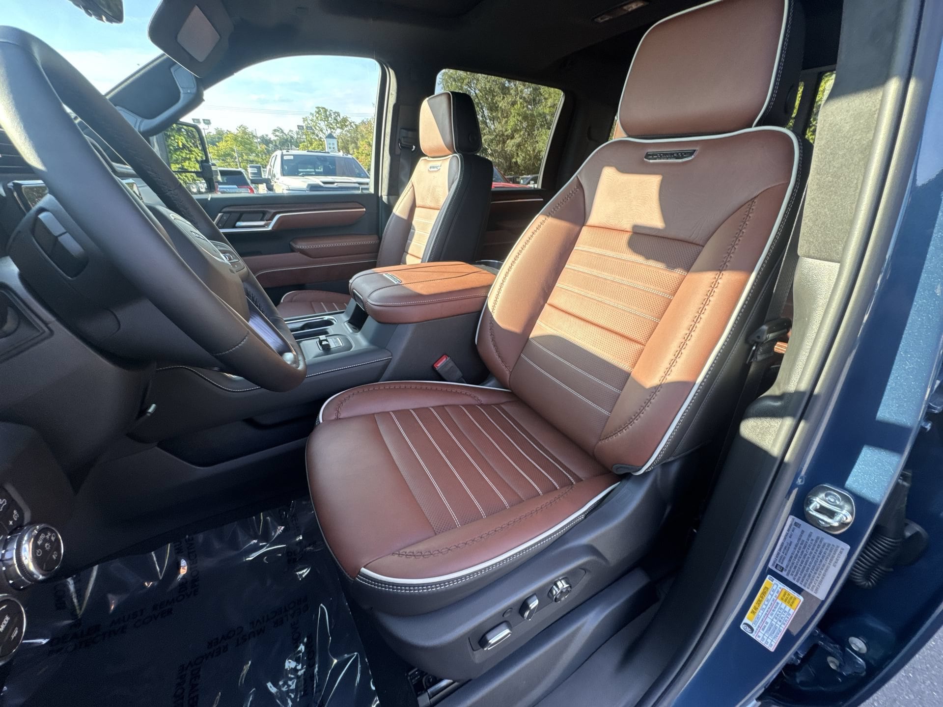 2026 GMC Sierra 2500HD Denali Ultimate - Photo 13