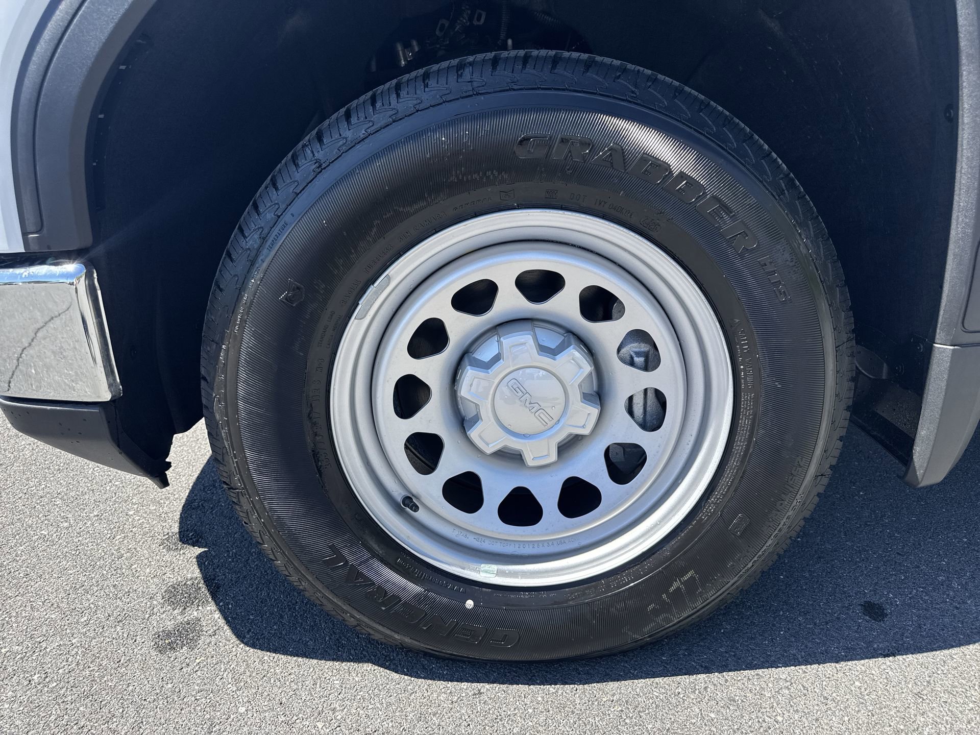 2026 GMC Sierra 1500 Pro - Photo 18