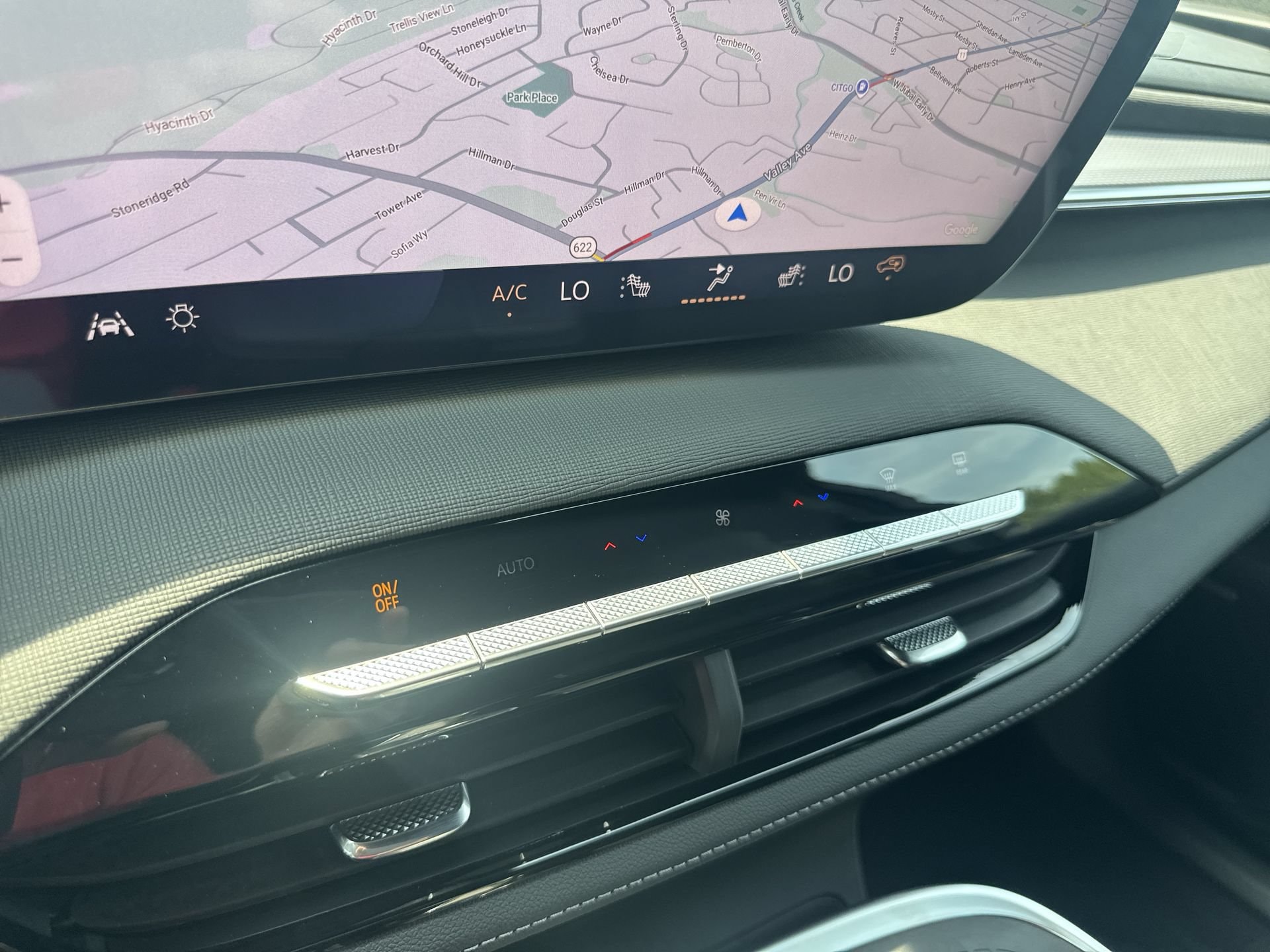 2026 Buick Enclave Sport Touring - Photo 17