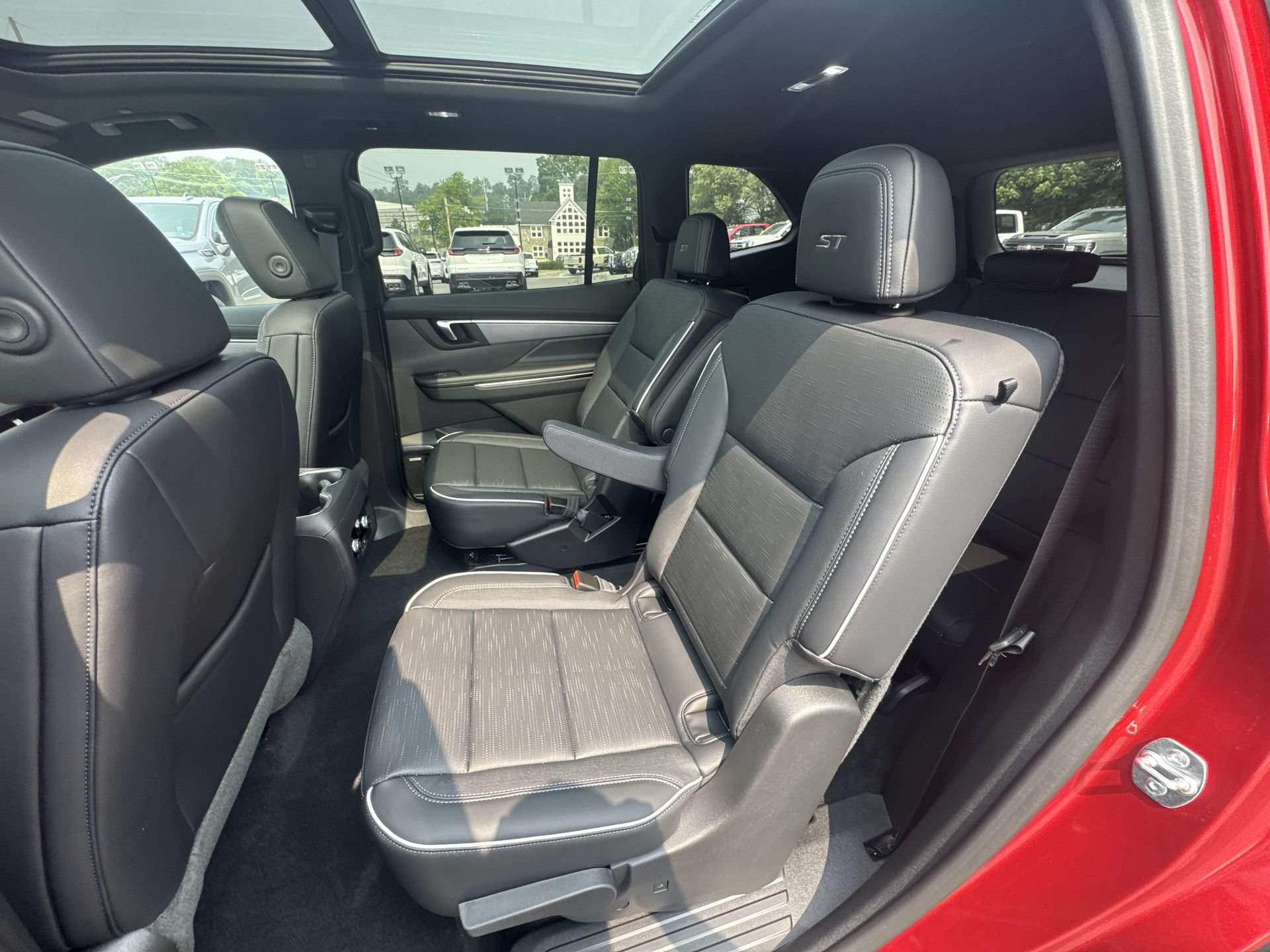 2026 Buick Enclave Sport Touring - Photo 25