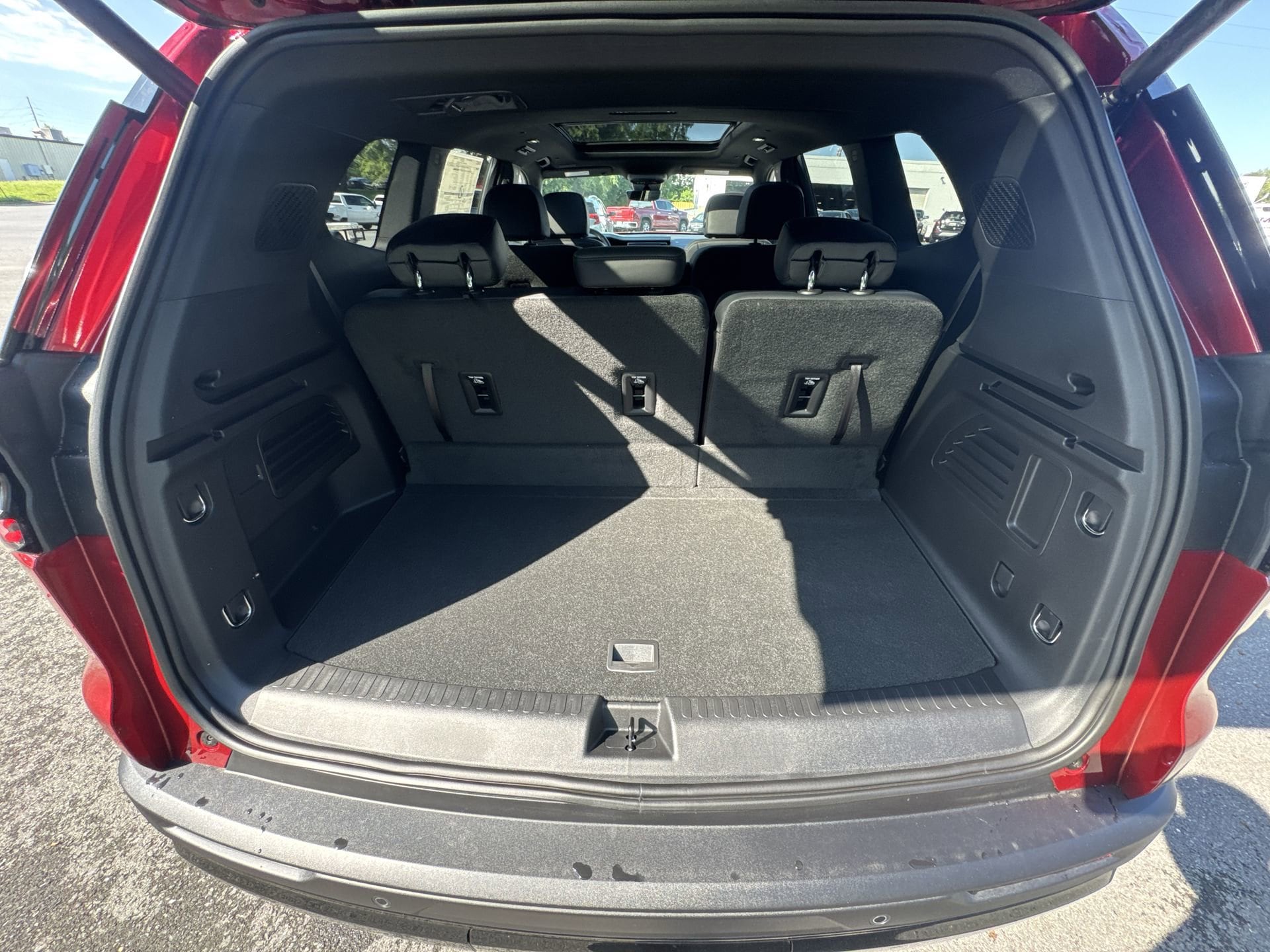 2026 GMC Acadia AT4 - Photo 21