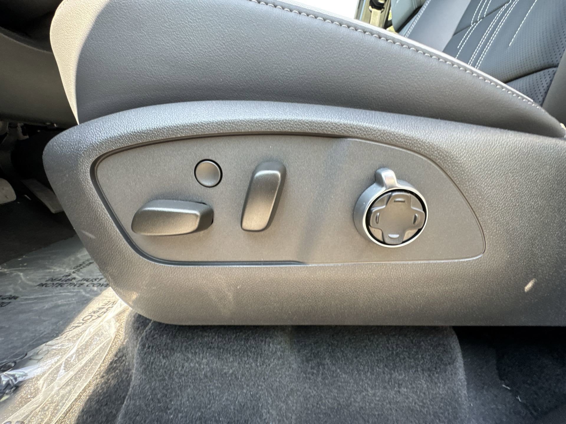 2026 Buick Enclave Avenir - Photo 14