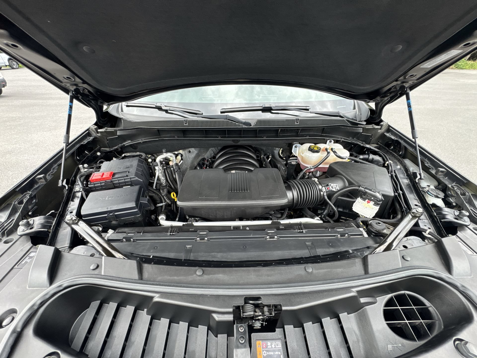 2024 Chevrolet Suburban Premier - Photo 17