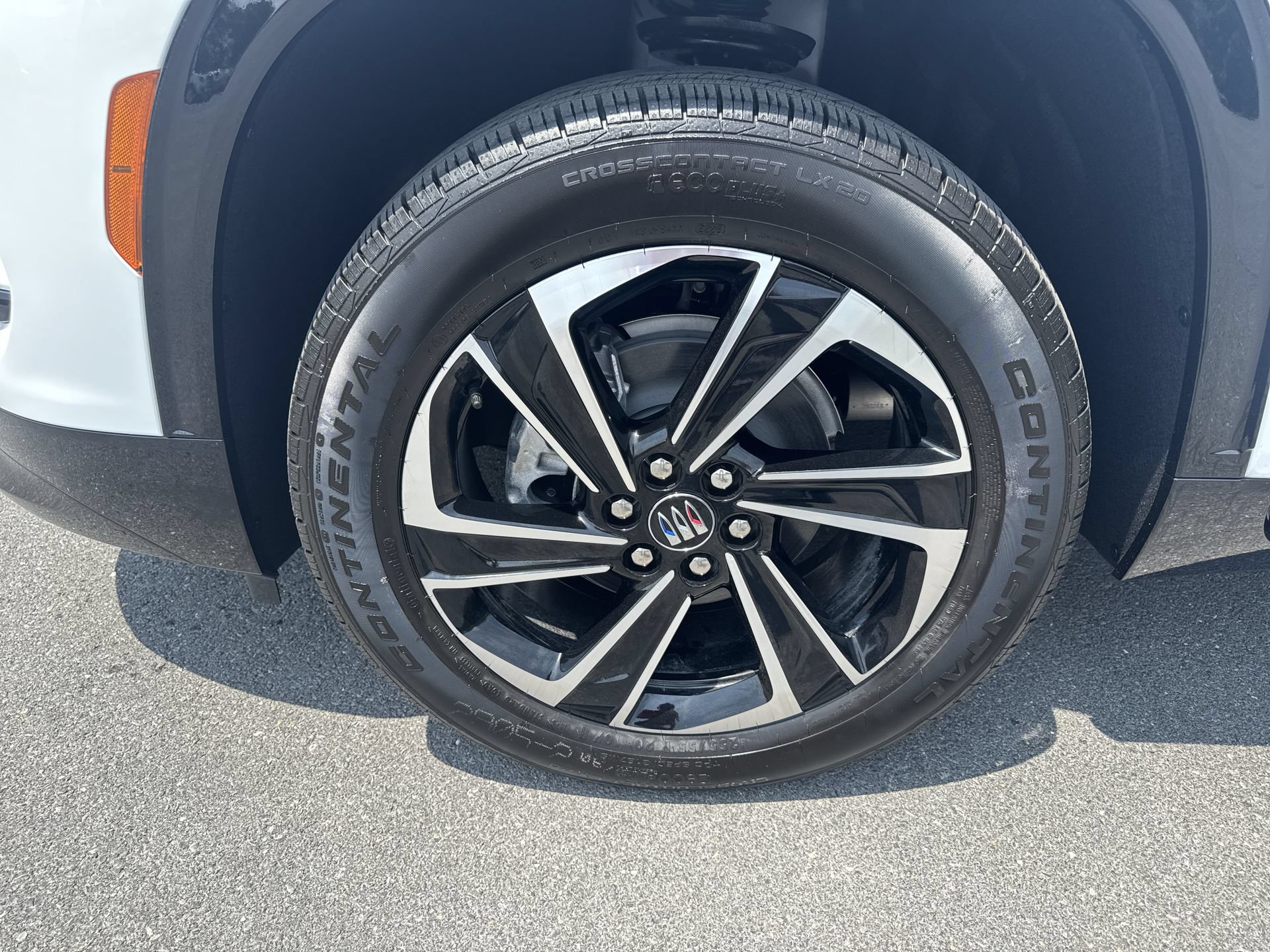 2026 Buick Enclave Sport Touring - Photo 19