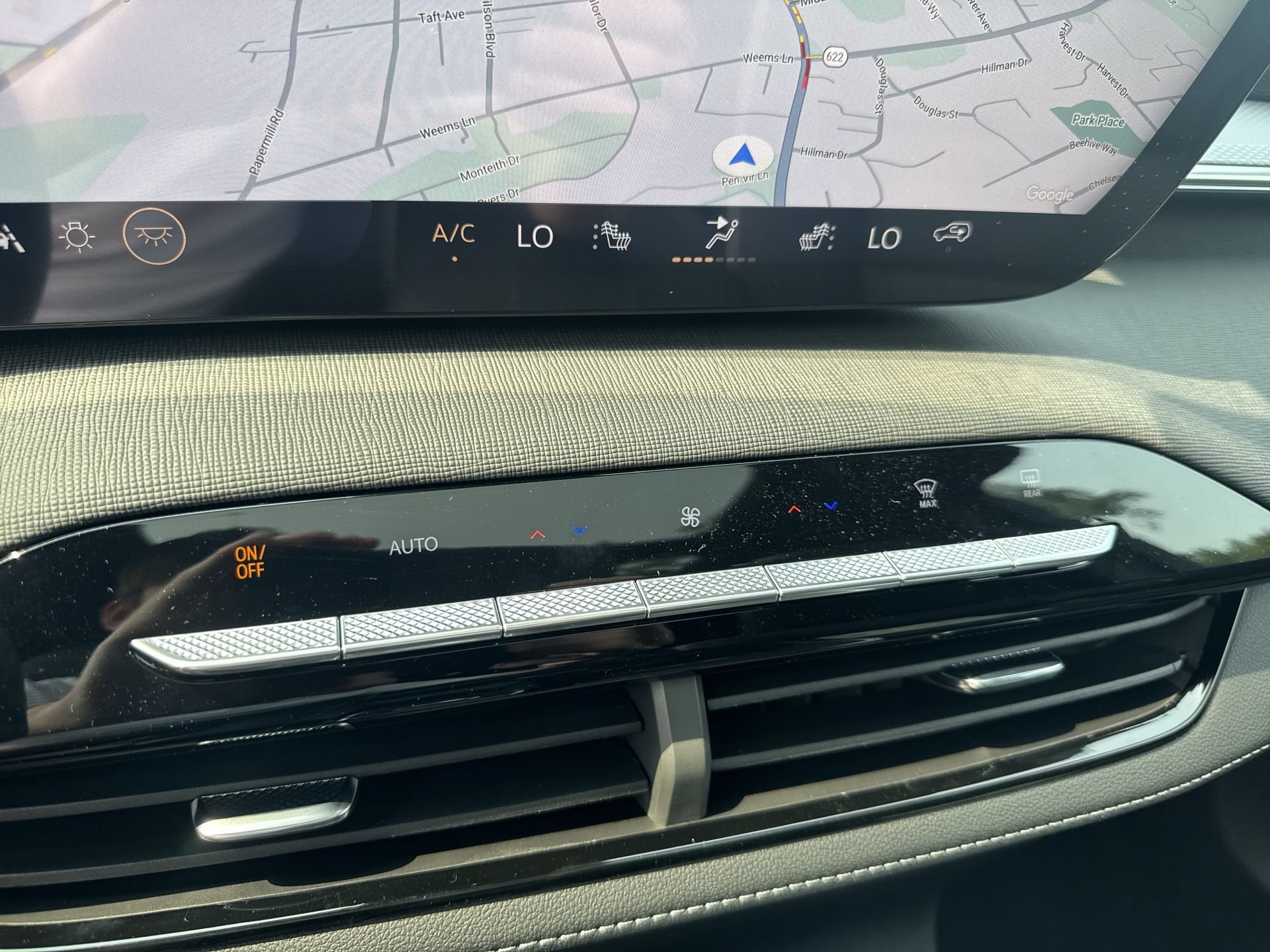 2026 Buick Enclave Sport Touring - Photo 17