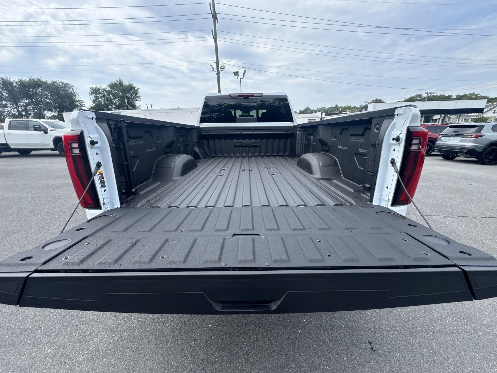2026 GMC Sierra 3500HD Denali Ultimate - Photo 21
