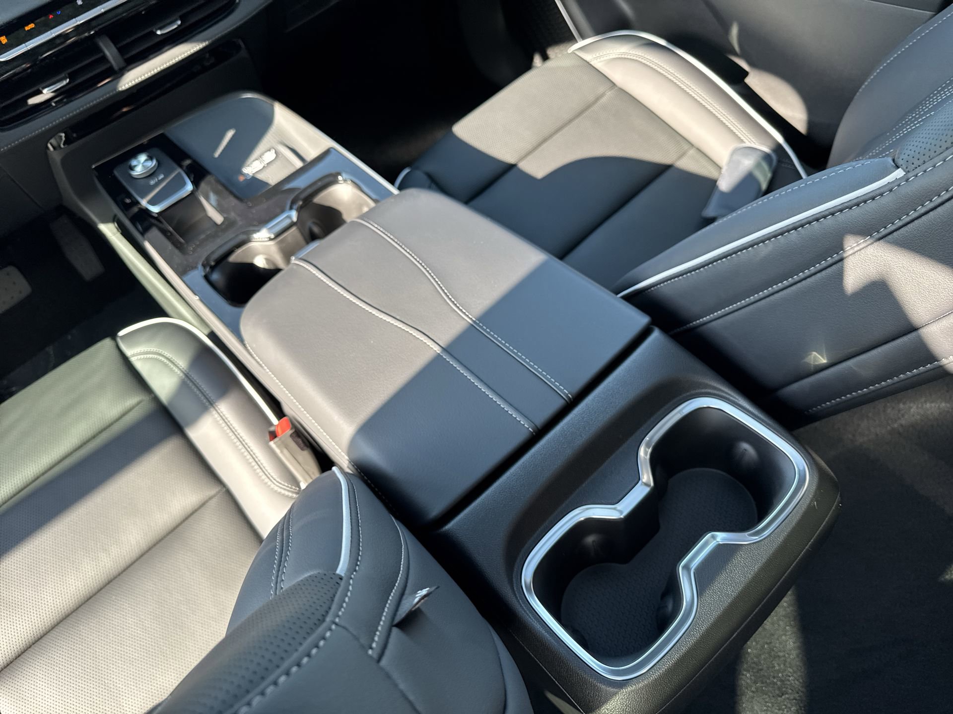 2026 Buick Enclave Avenir - Photo 23