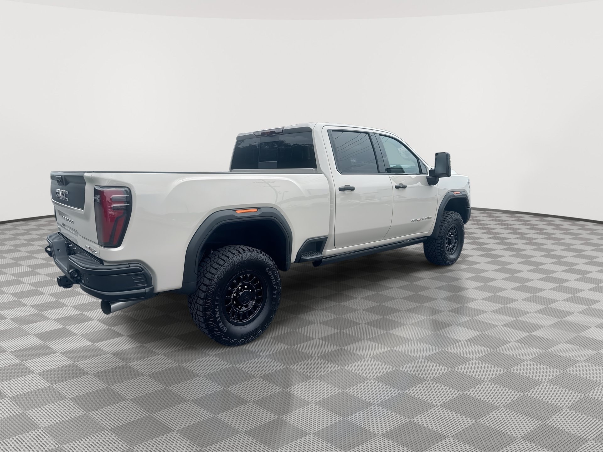 2026 GMC Sierra 2500HD AT4X - Photo 8