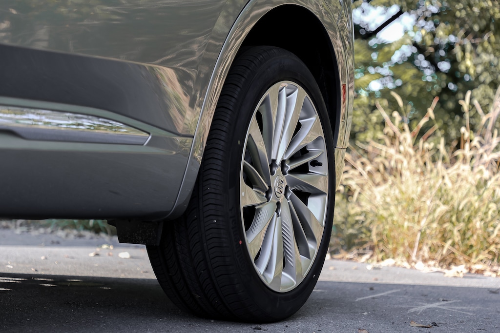 New 2024 Buick Envision Avenir SUV