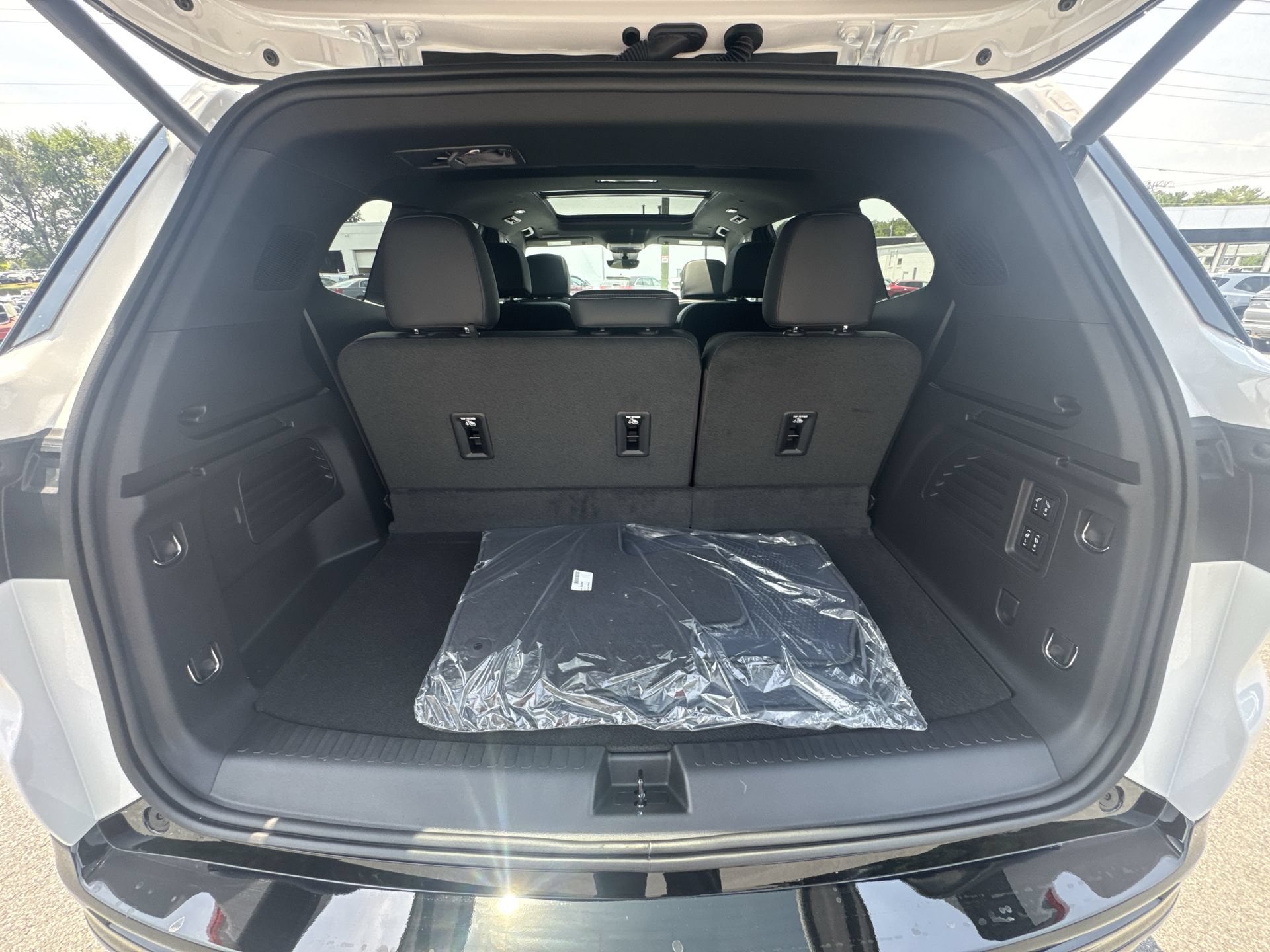 2026 Buick Enclave Sport Touring - Photo 21