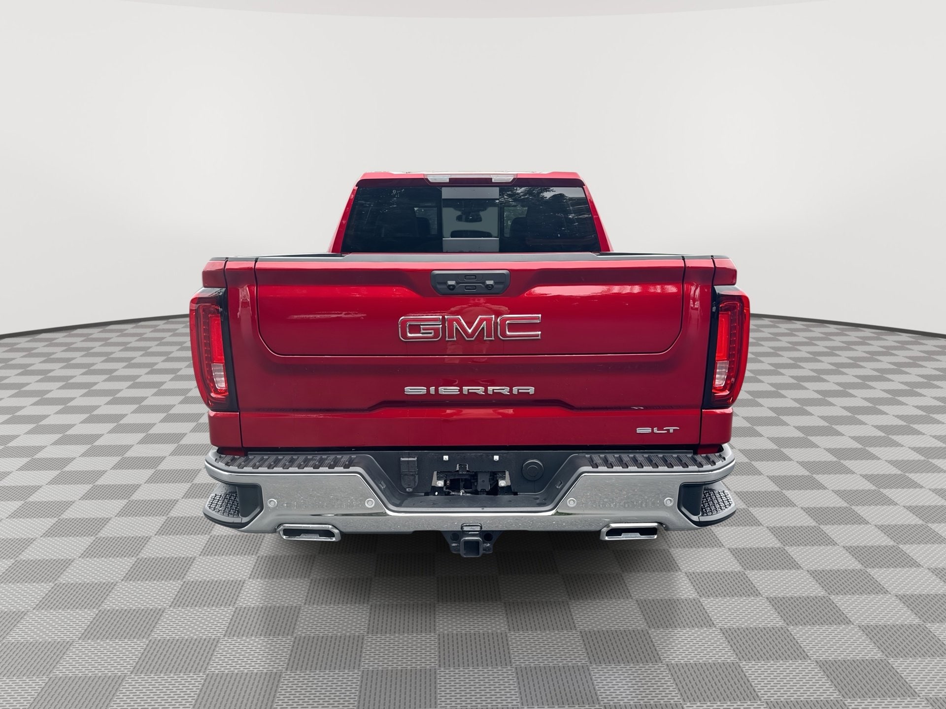 2026 GMC Sierra 1500 SLT - Photo 7