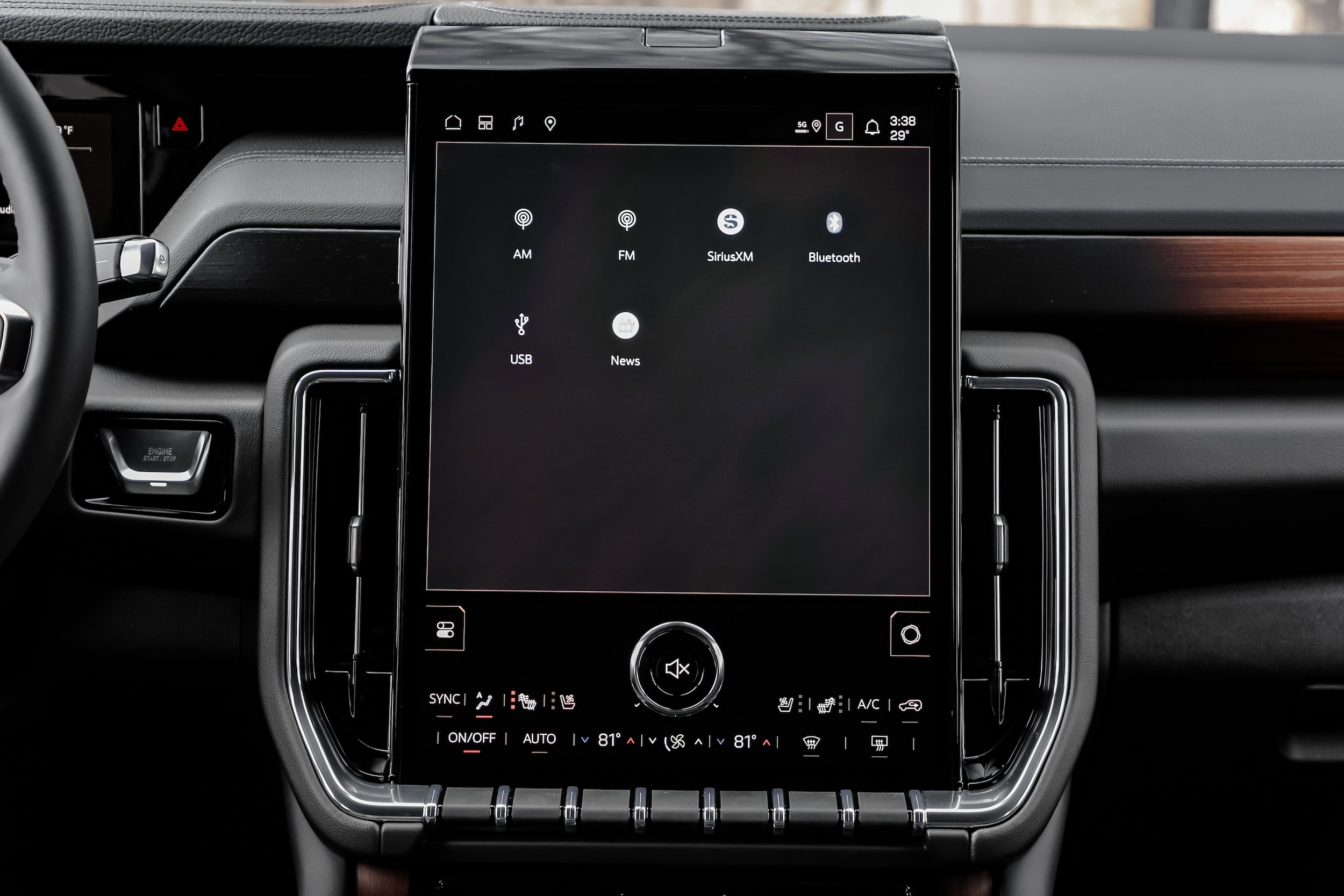 2026 GMC Yukon XL Denali - Photo 36