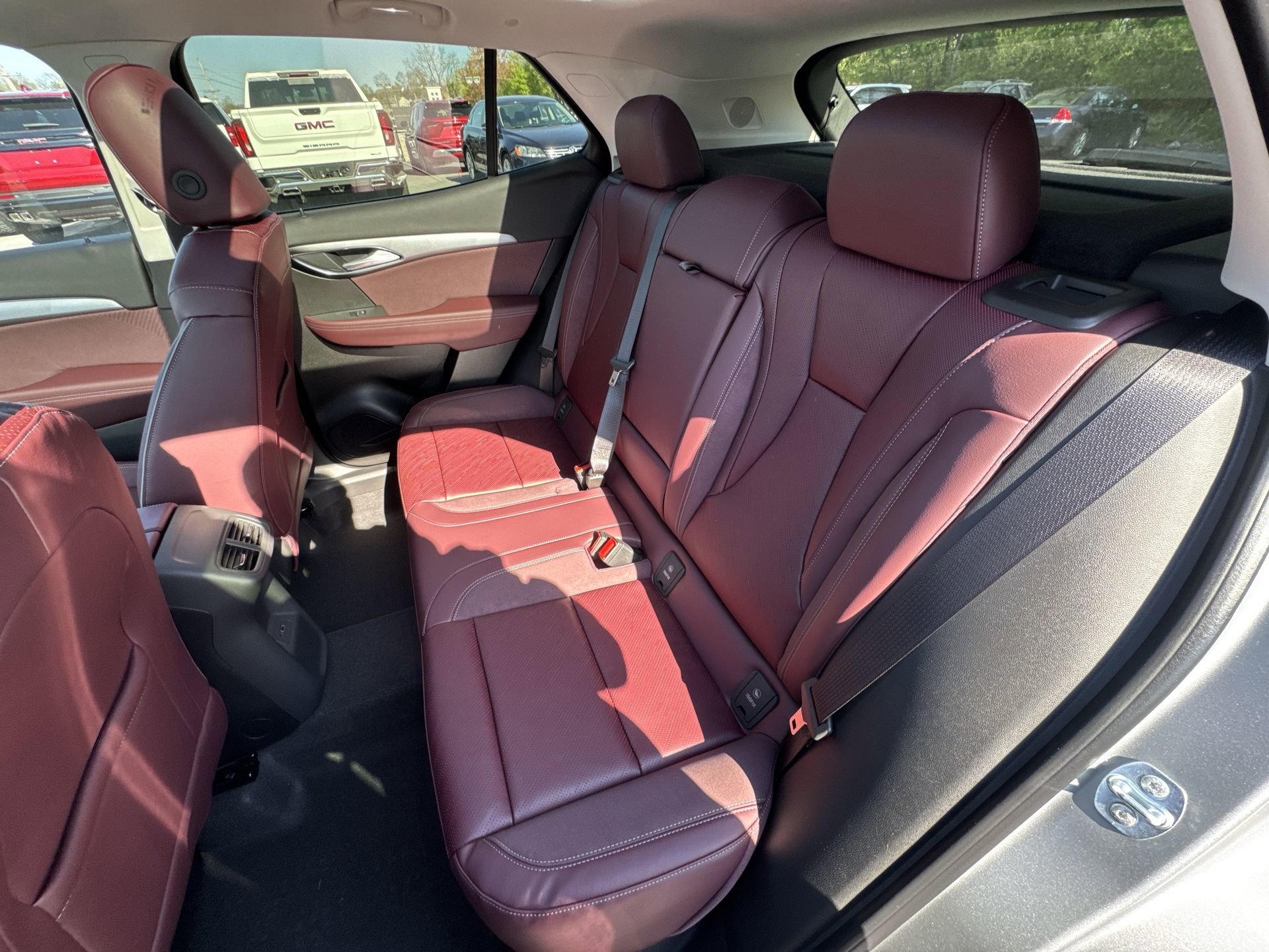 2026 Buick Envision Sport Touring - Photo 25