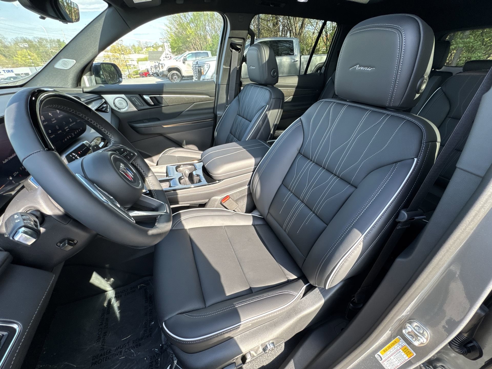 2026 Buick Enclave Avenir - Photo 13