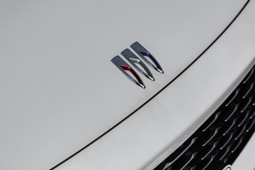 New 2026 Buick Envision Avenir SUV