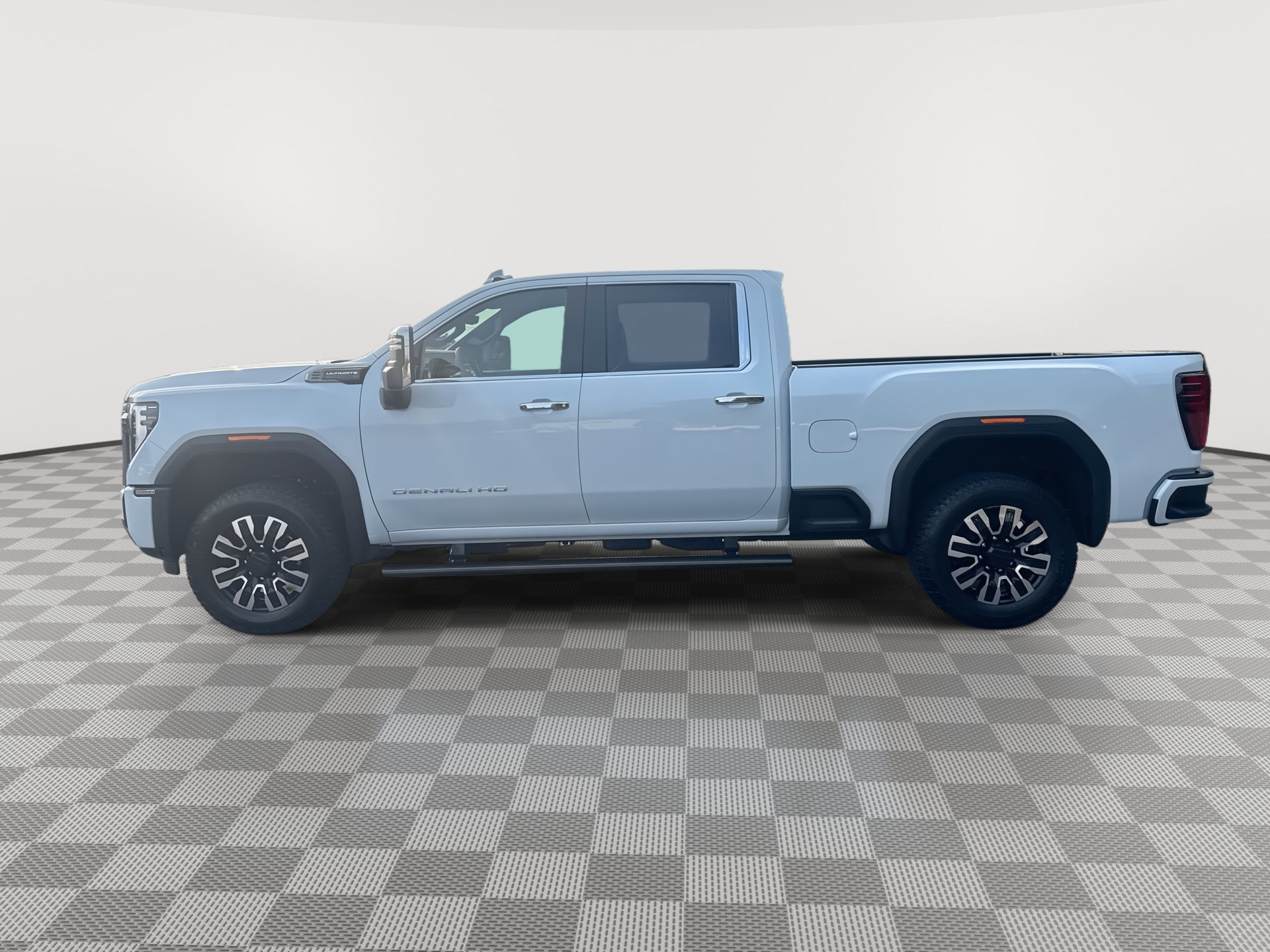 2026 GMC Sierra 2500HD Denali Ultimate - Photo 5