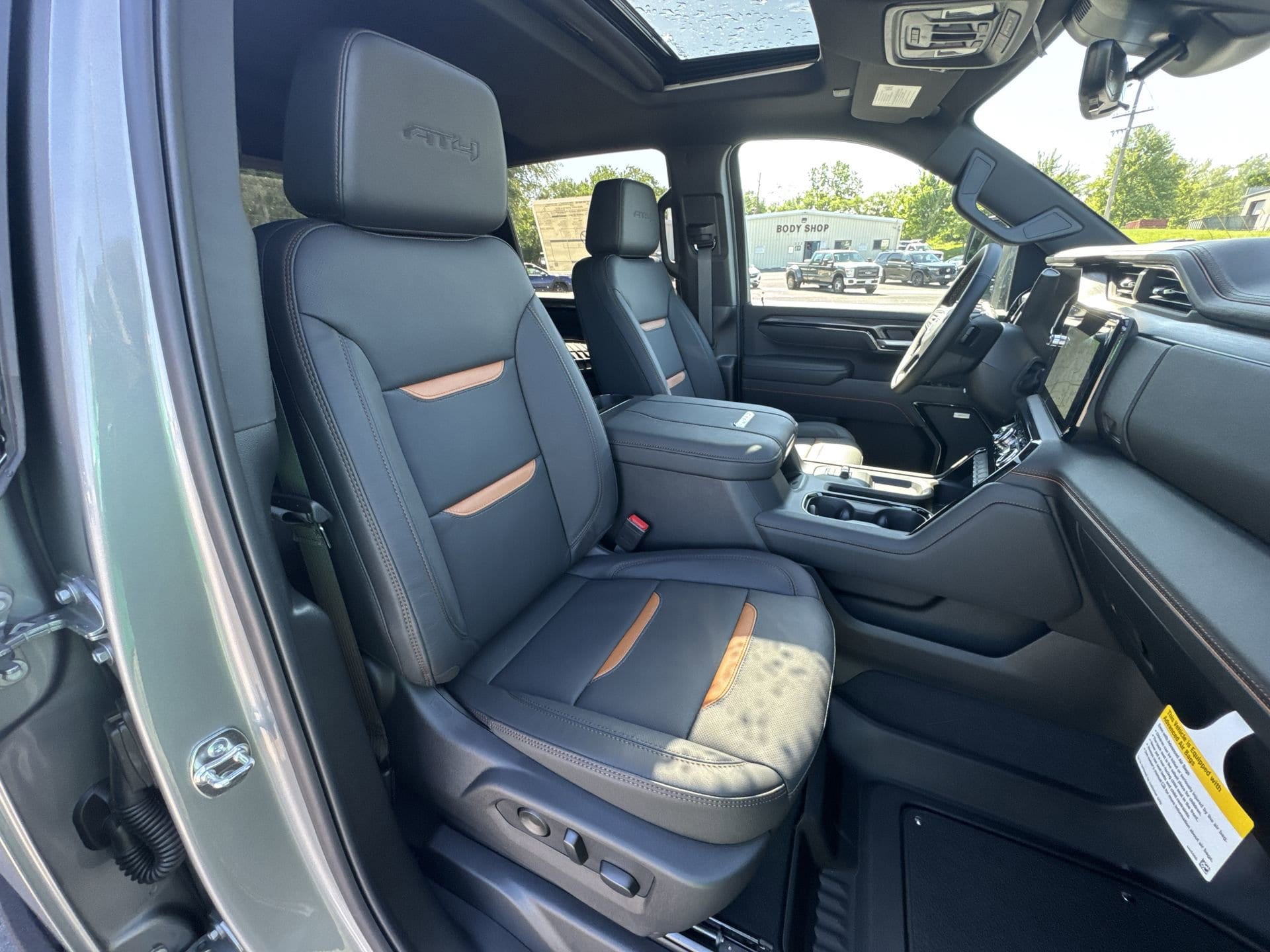 2026 GMC Sierra 2500HD AT4 - Photo 26