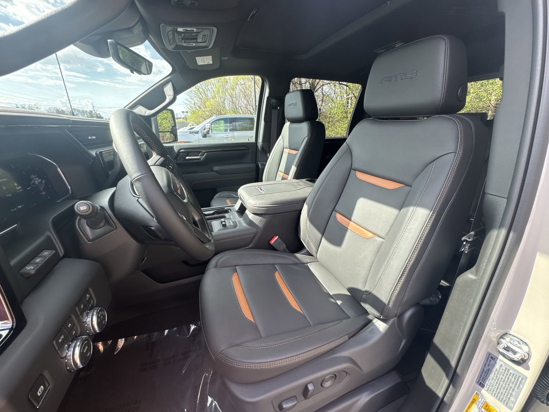 2026 GMC Sierra 2500HD AT4 - Photo 13