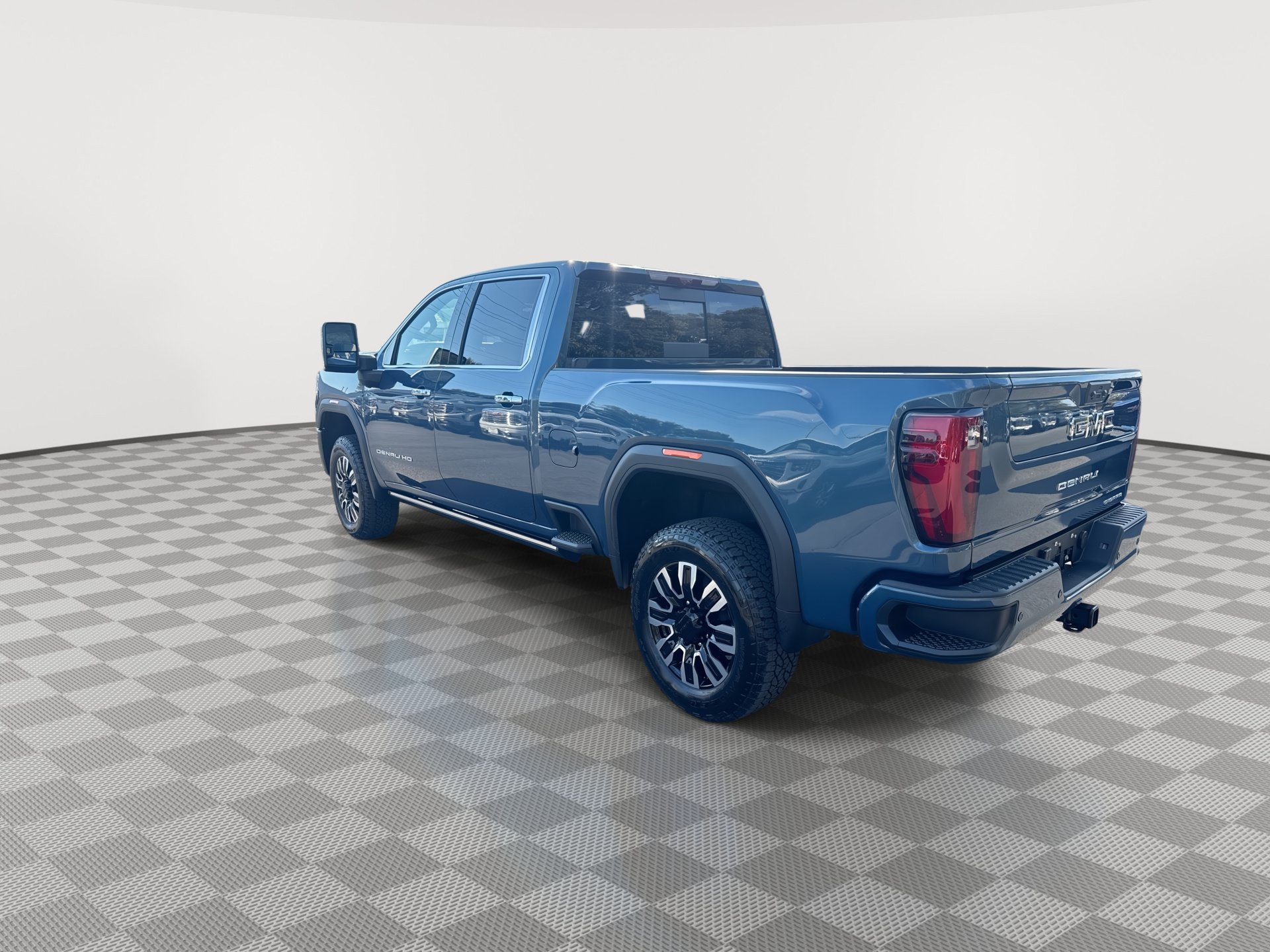 2026 GMC Sierra 2500HD Denali Ultimate - Photo 6