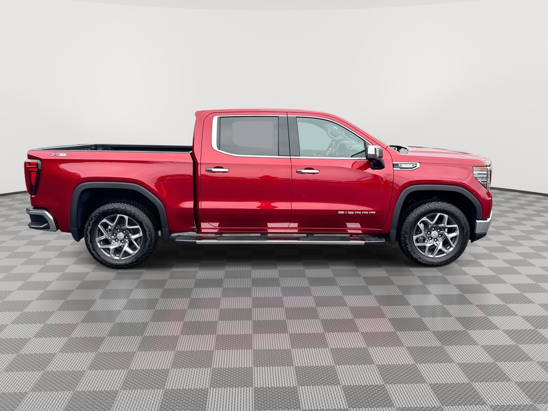 2026 GMC Sierra 1500 SLT - Photo 9