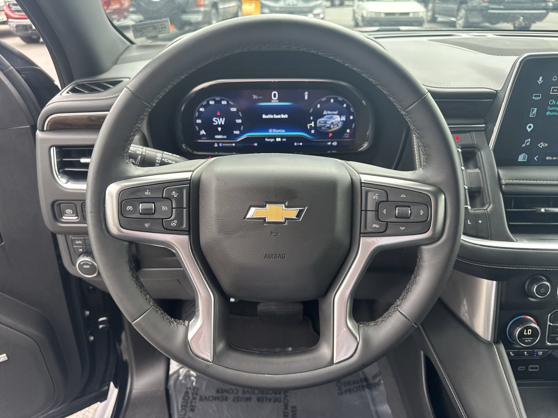 2024 Chevrolet Suburban Premier - Photo 11
