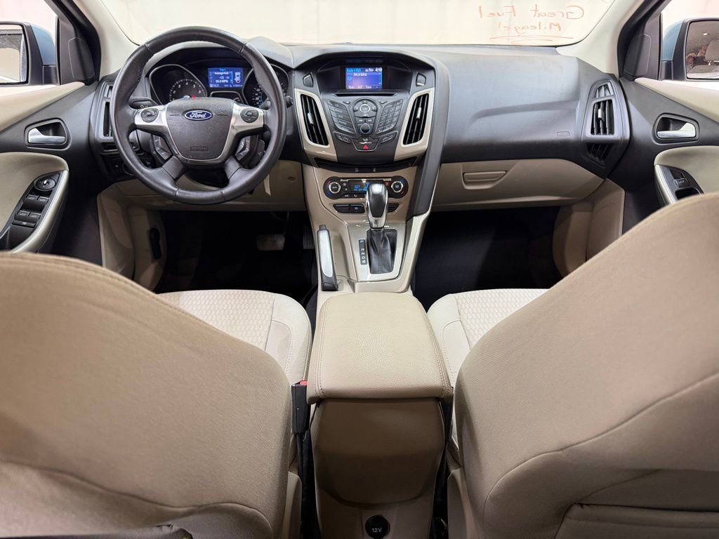 2012 Ford Focus SEL - Photo 27
