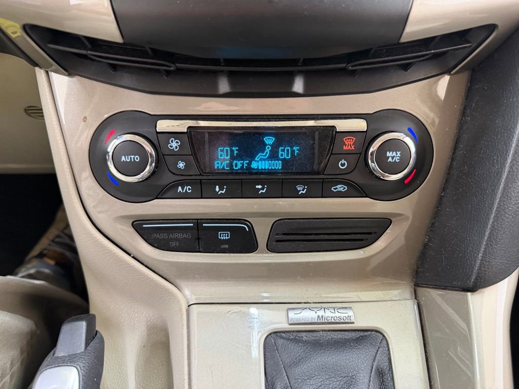 2012 Ford Focus SEL - Photo 26