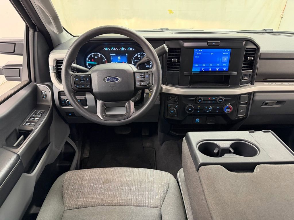 2025 Ford F-250 Super Duty XLT - Photo 28