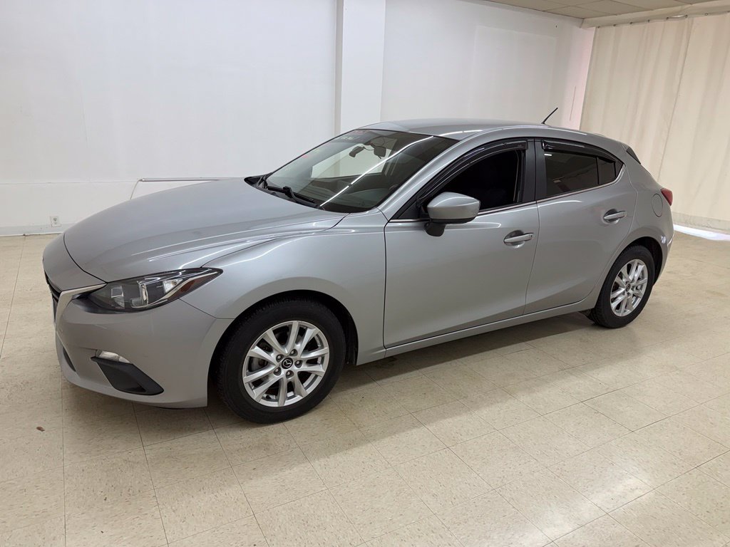 2016 Mazda MAZDA3