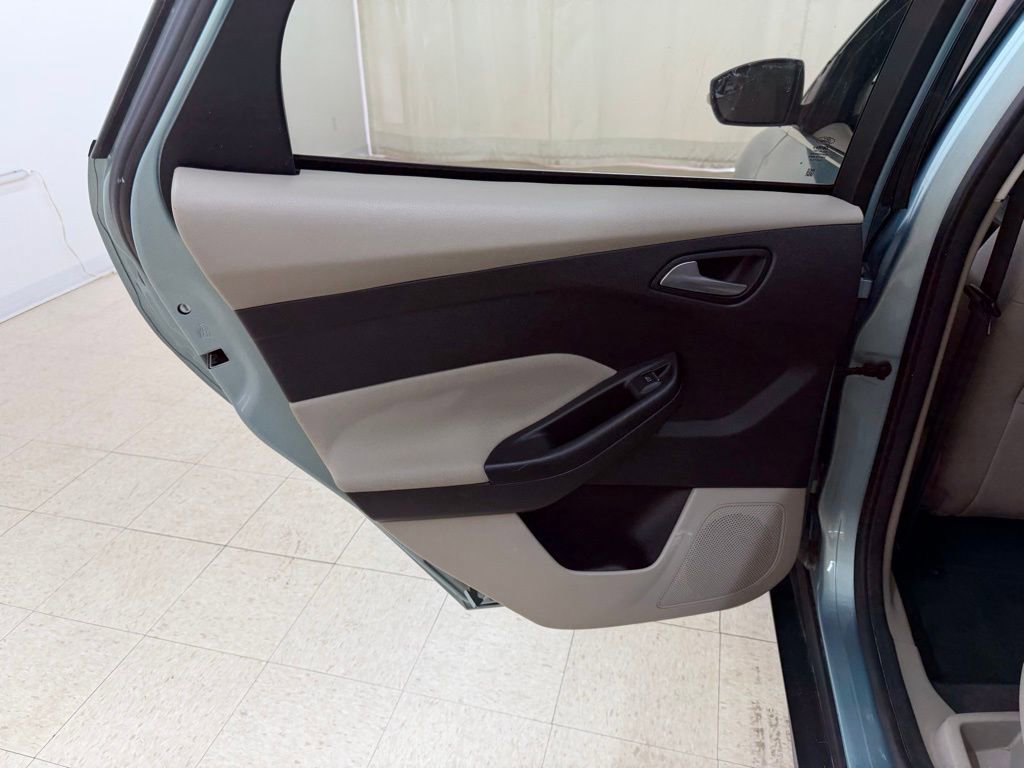 2012 Ford Focus SEL - Photo 15