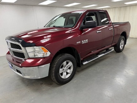 2017 Ram 1500 SLT Truck Quad Cab