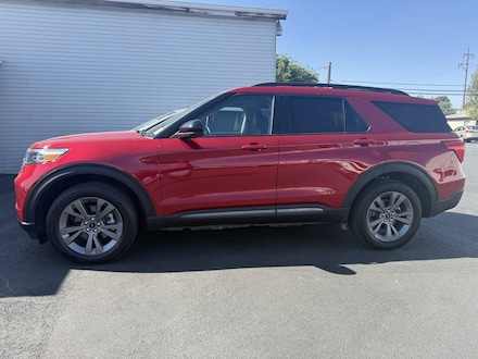 2022 Ford Explorer XLT SUV