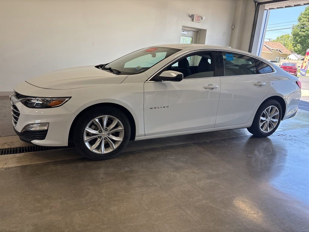 2024 Chevrolet Malibu 1LT's photo