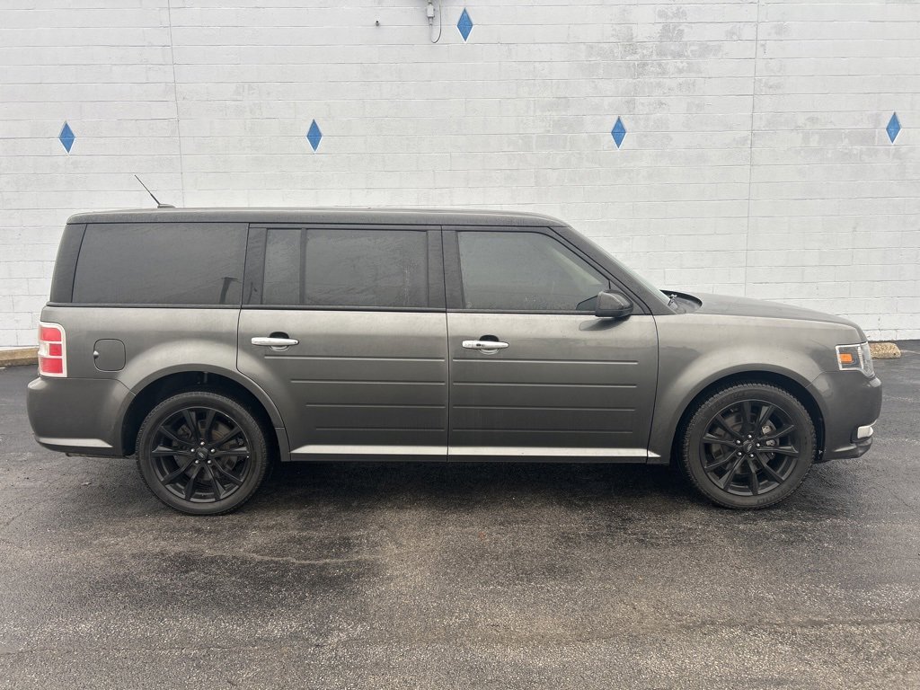 2019 Ford Flex SEL's photo