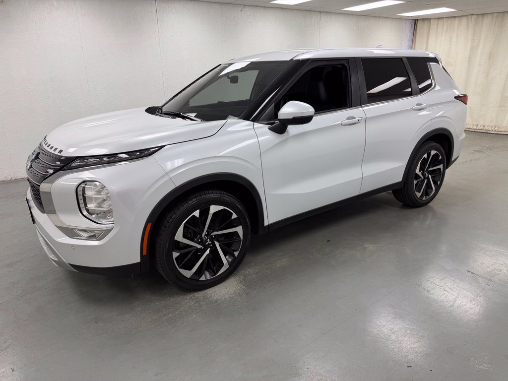 2024 Mitsubishi Outlander
