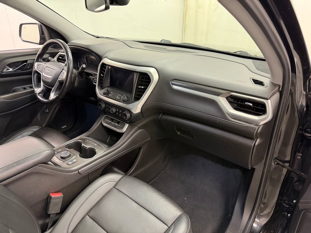 2022 GMC Acadia SLT - Photo 12