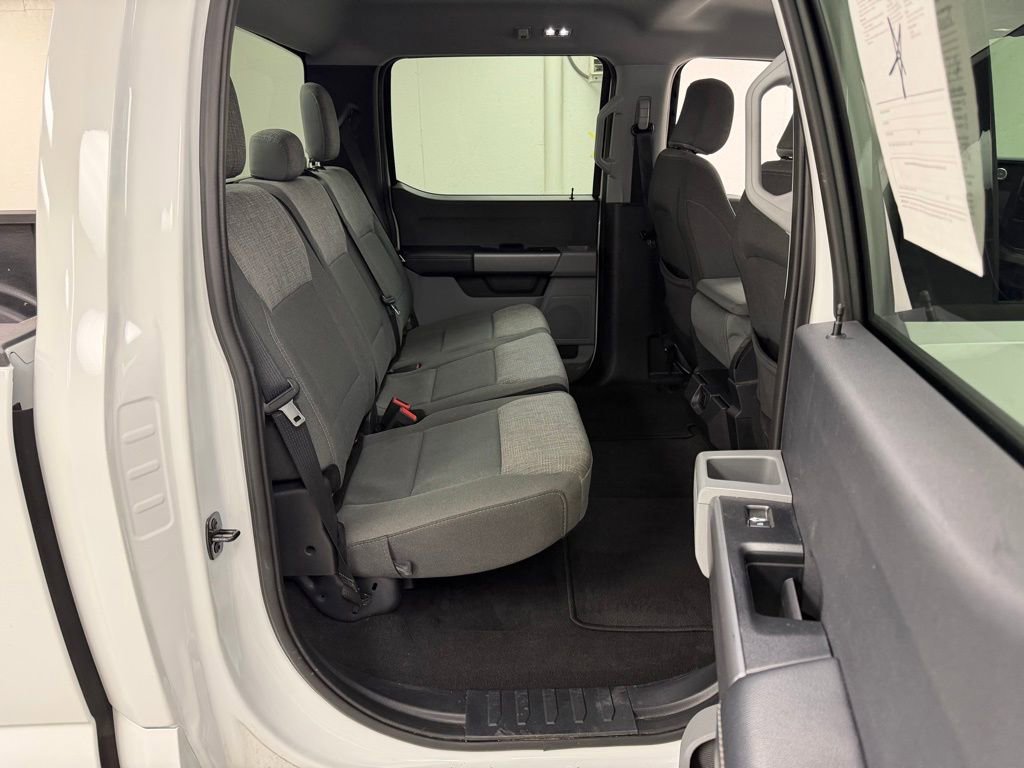 2025 Ford F-250 Super Duty XLT - Photo 13