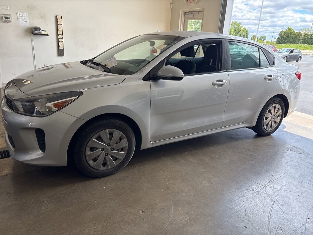 2019 Kia Rio LX AT's photo