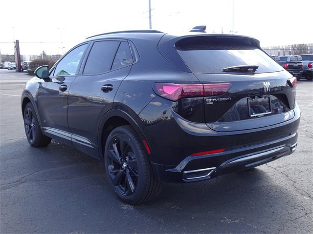 2025 Buick Envision Sport Touring photo 4