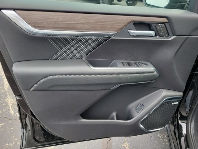 2026 GMC Acadia Denali - Photo 20