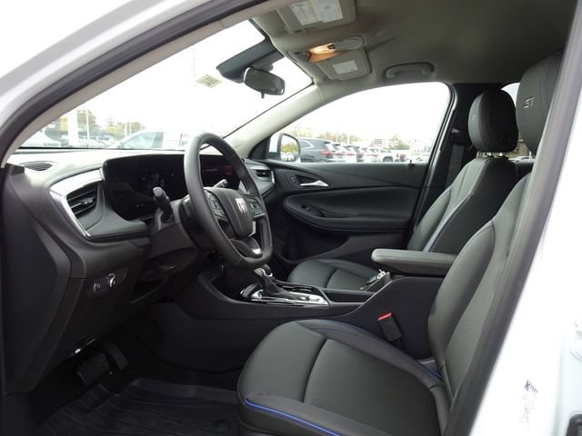 2026 Buick Encore GX Sport Touring - Photo 13