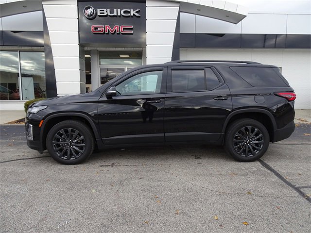 2022 Chevrolet Traverse RS photo 2