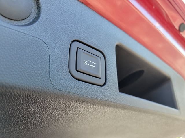2027 GMC Terrain Elevation - Photo 8