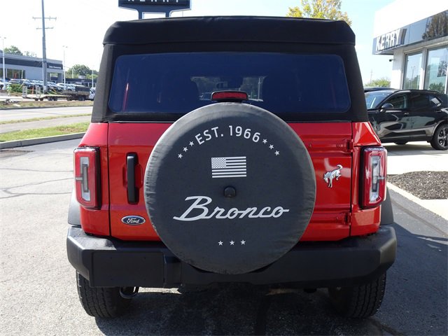 2024 Ford Bronco Big Bend photo 3