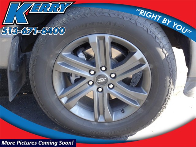 2023 Ford F-150 XLT photo 4