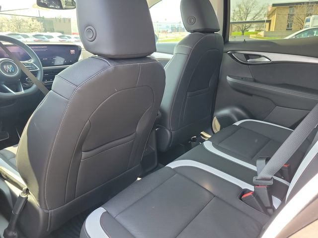2026 Buick Envision Sport Touring - Photo 13